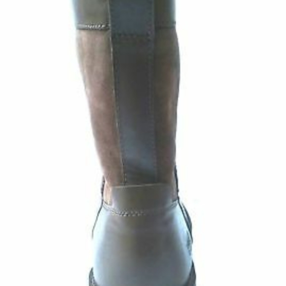 BNIB MENS UGGS \